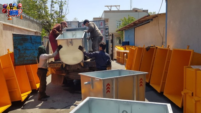 ارسال بار مخازن زباله گالوانیزه به کشور عراق